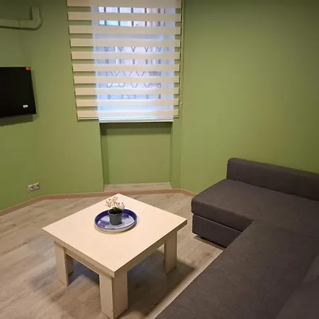 Cozy Center Stay, Rigas Hidden Gem דירה